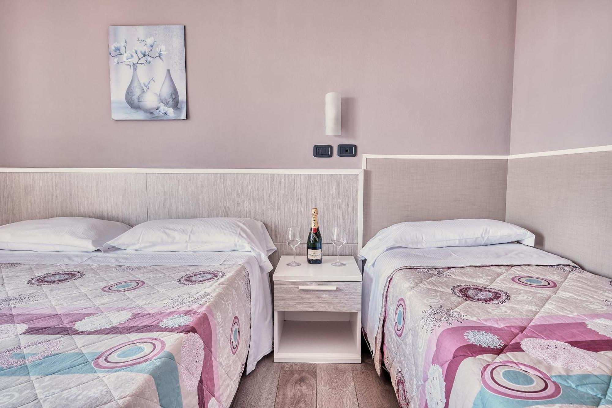 Hotel Astoria Bordighera Buitenkant foto